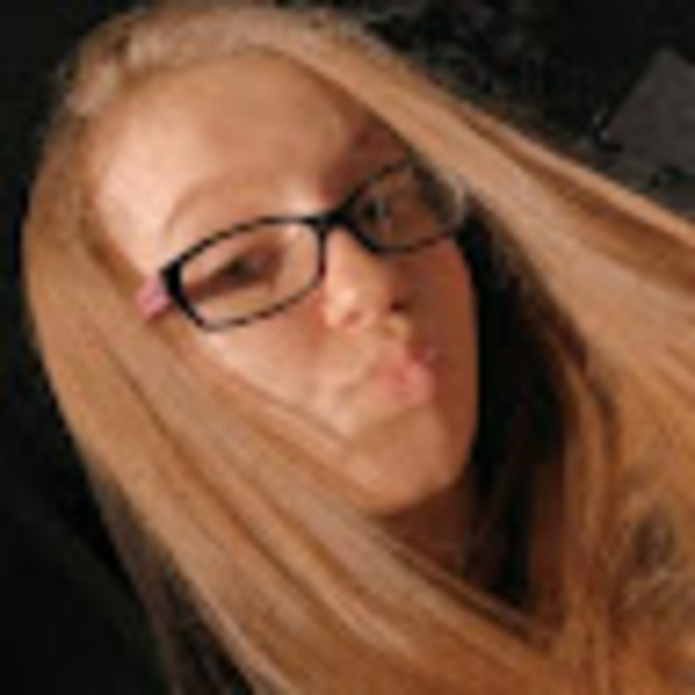 Meet your Posher, Madi